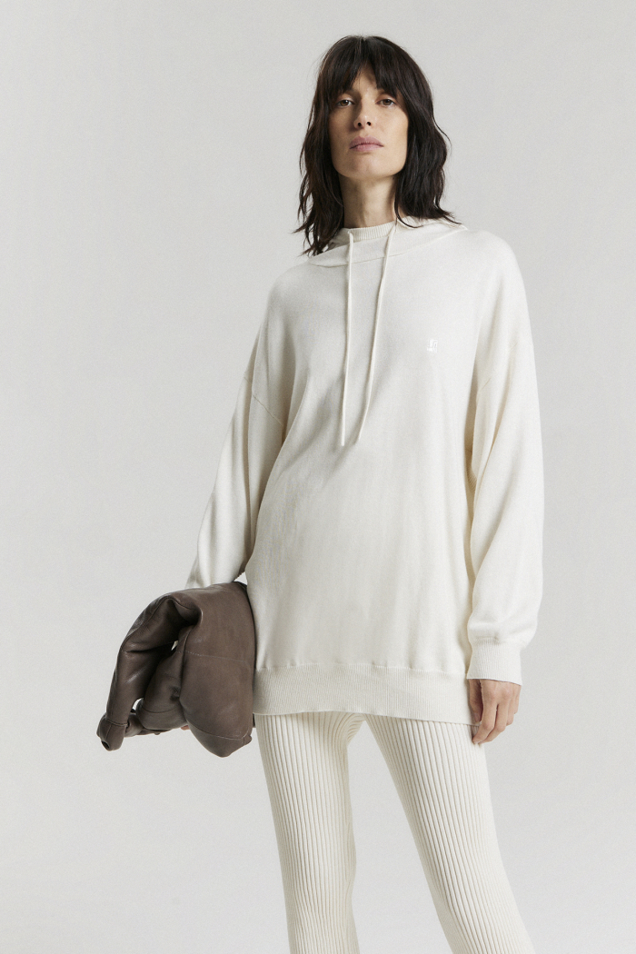 SWEATER ANCHO TINTO OFF WHITE