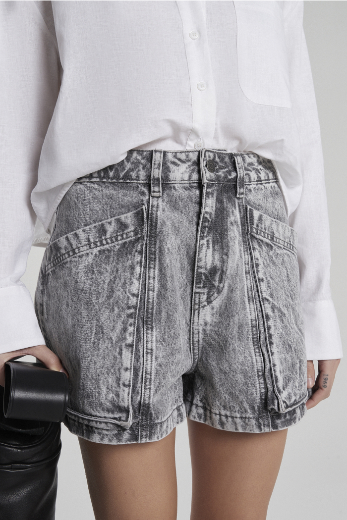 SHORT MURALLA GRIS