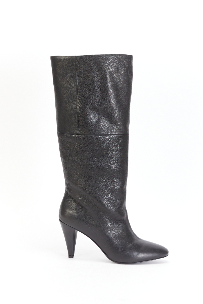 BOTA DORADO NEGRO