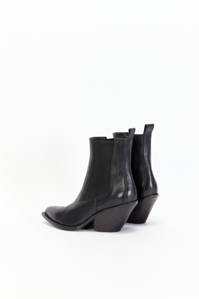 BOTA DESPINA NEGRO