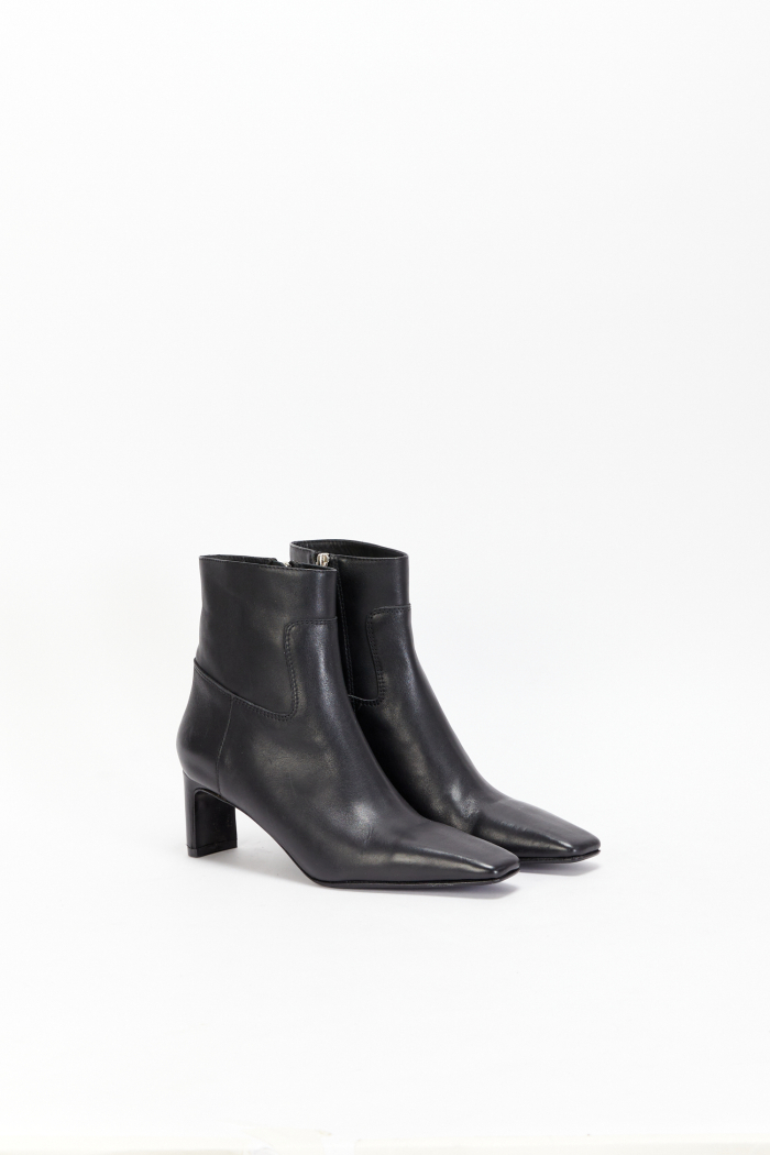 BOTA JUPITER NEGRO