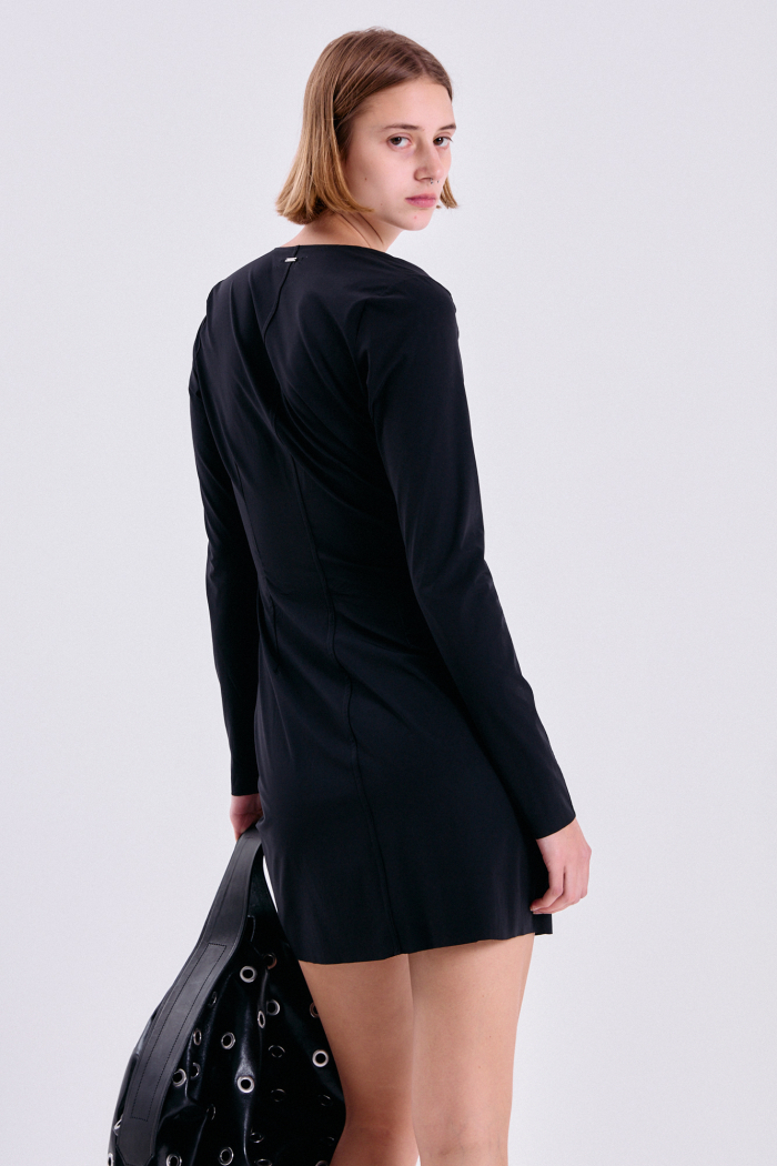 VESTIDO CORTO JAYAKARI