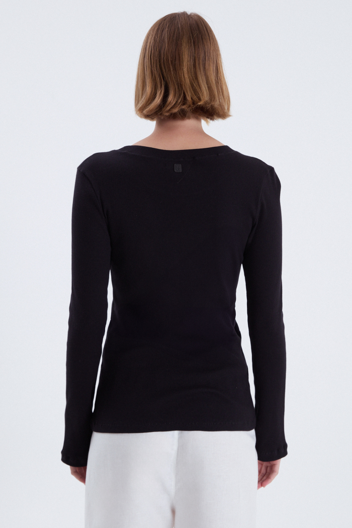 REMERA ML SPLENDENS NEGRO