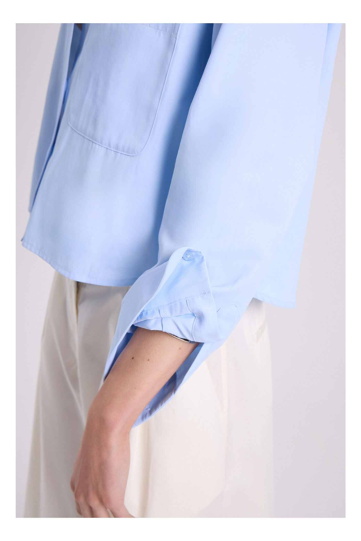 CAMISA VICTORIA CELESTE