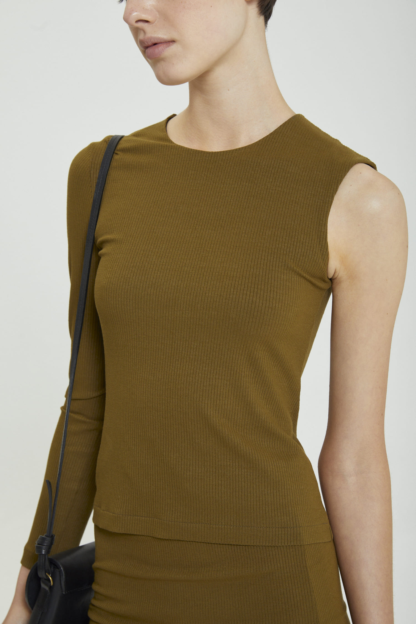 REMERA GARIBALDI VERDE