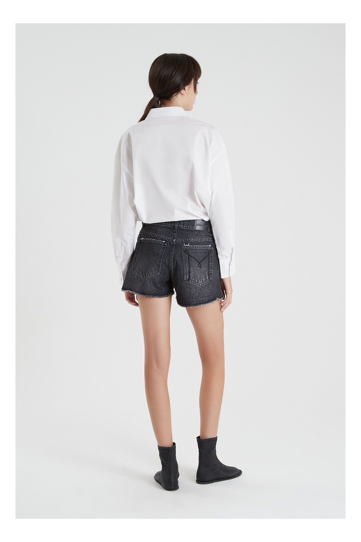 SHORT PETRA NEGRO NEGRO