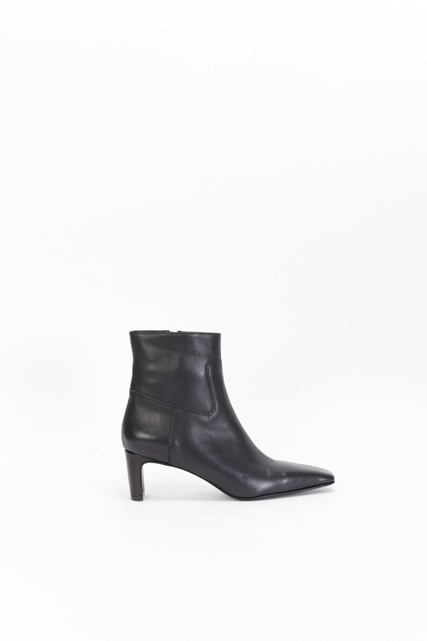 BOTA JUPITER NEGRO