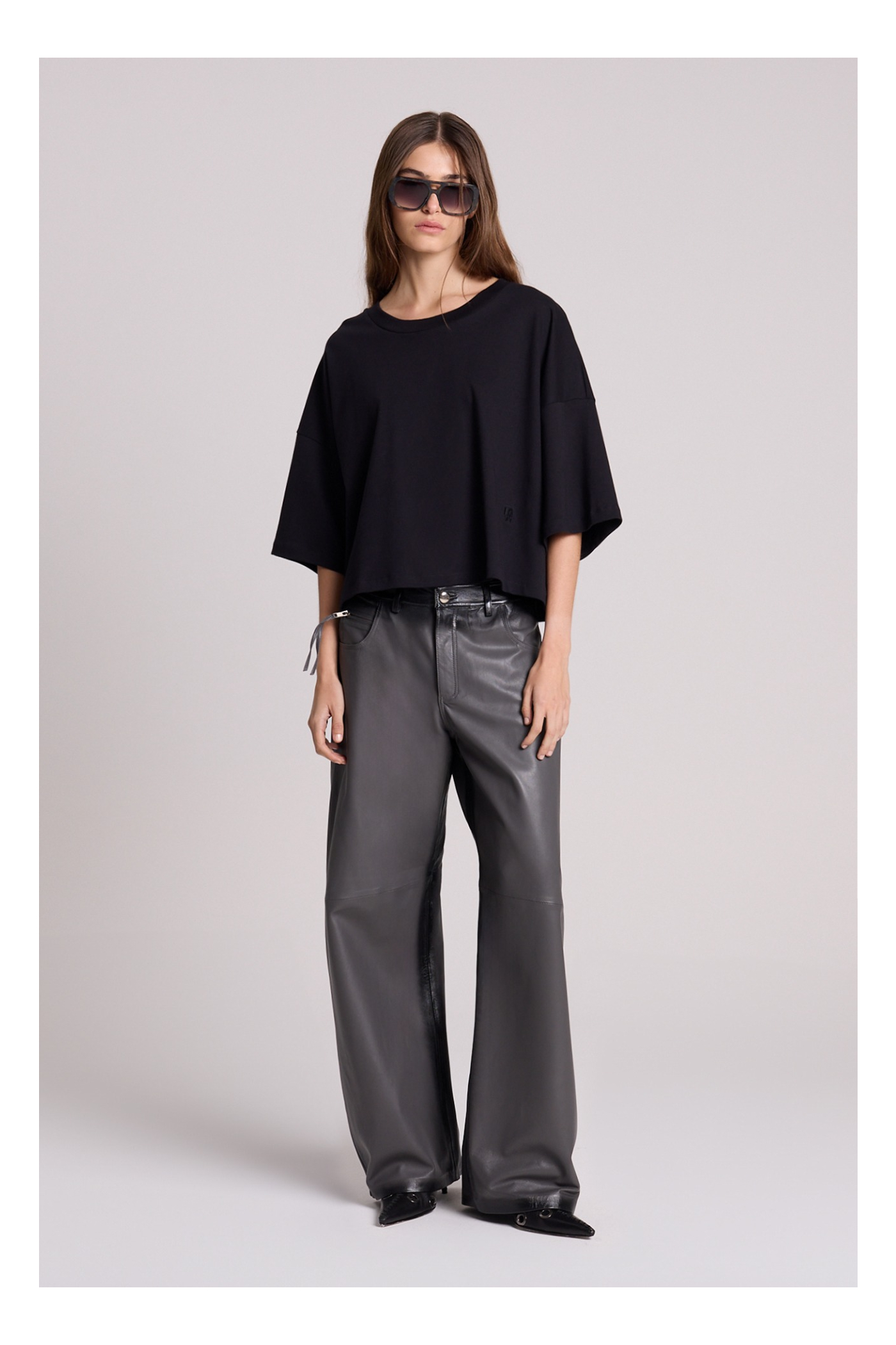 REMERA AULICUS NEGRO