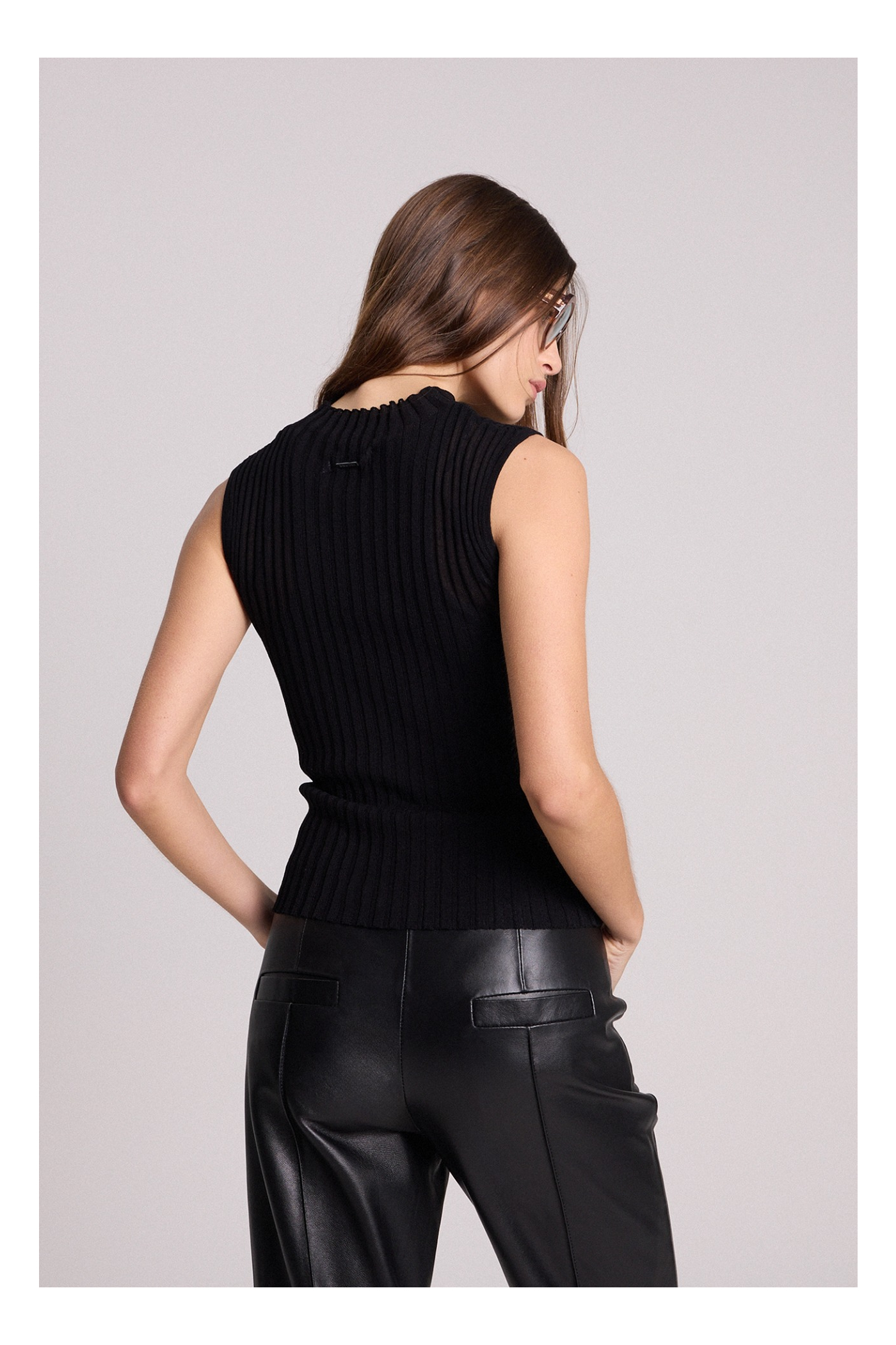 TOP DROMIA NEGRO